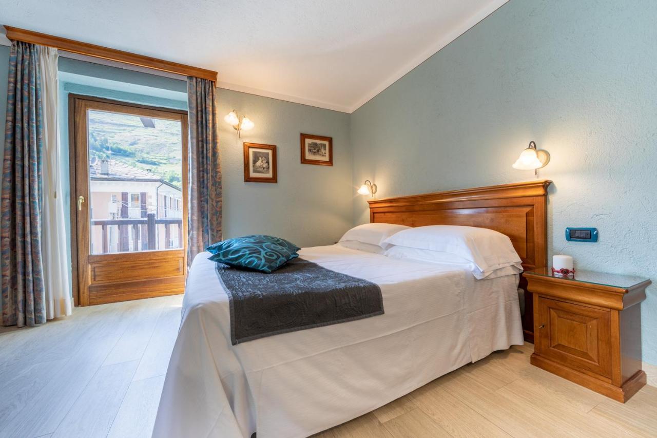 Hotel Du Glacier La Thuile Zewnętrze zdjęcie
