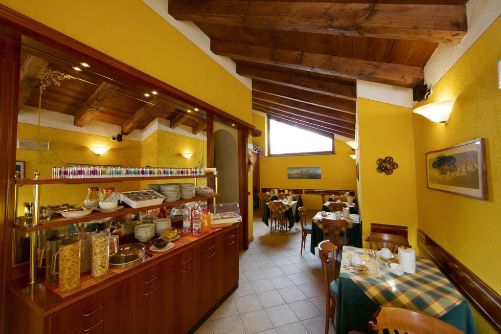 Hotel Du Glacier La Thuile Zewnętrze zdjęcie
